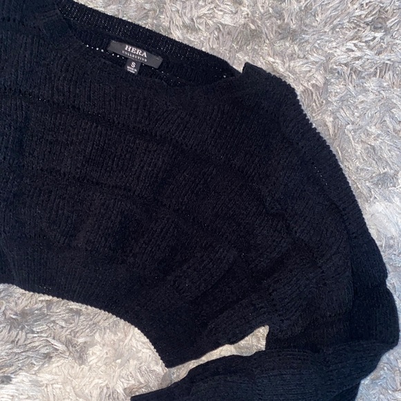 Cropped Bubble Sweater - Picture 2 of 2